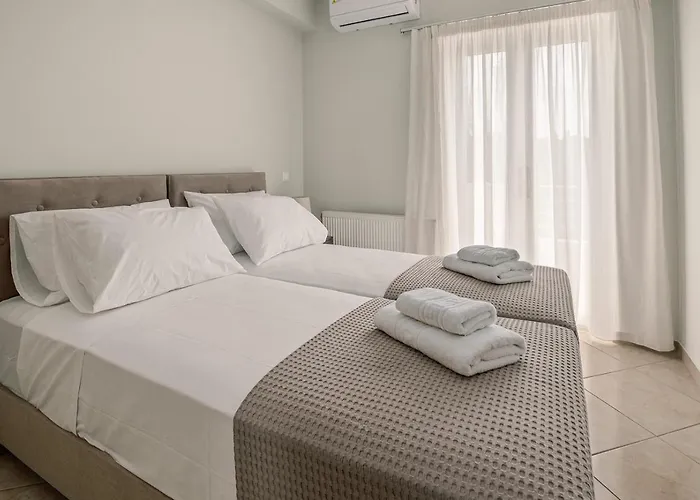 Vasilopoulos Residences - Eliana & Melanthia *