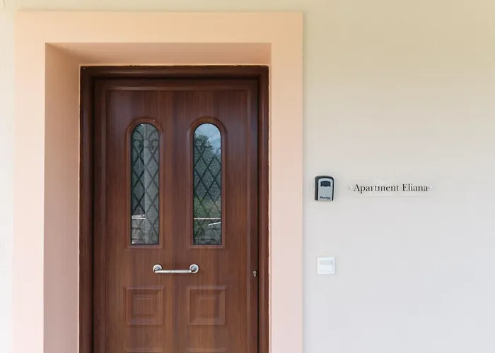 Vasilopoulos Residences - Eliana & Melanthia Argosztóli